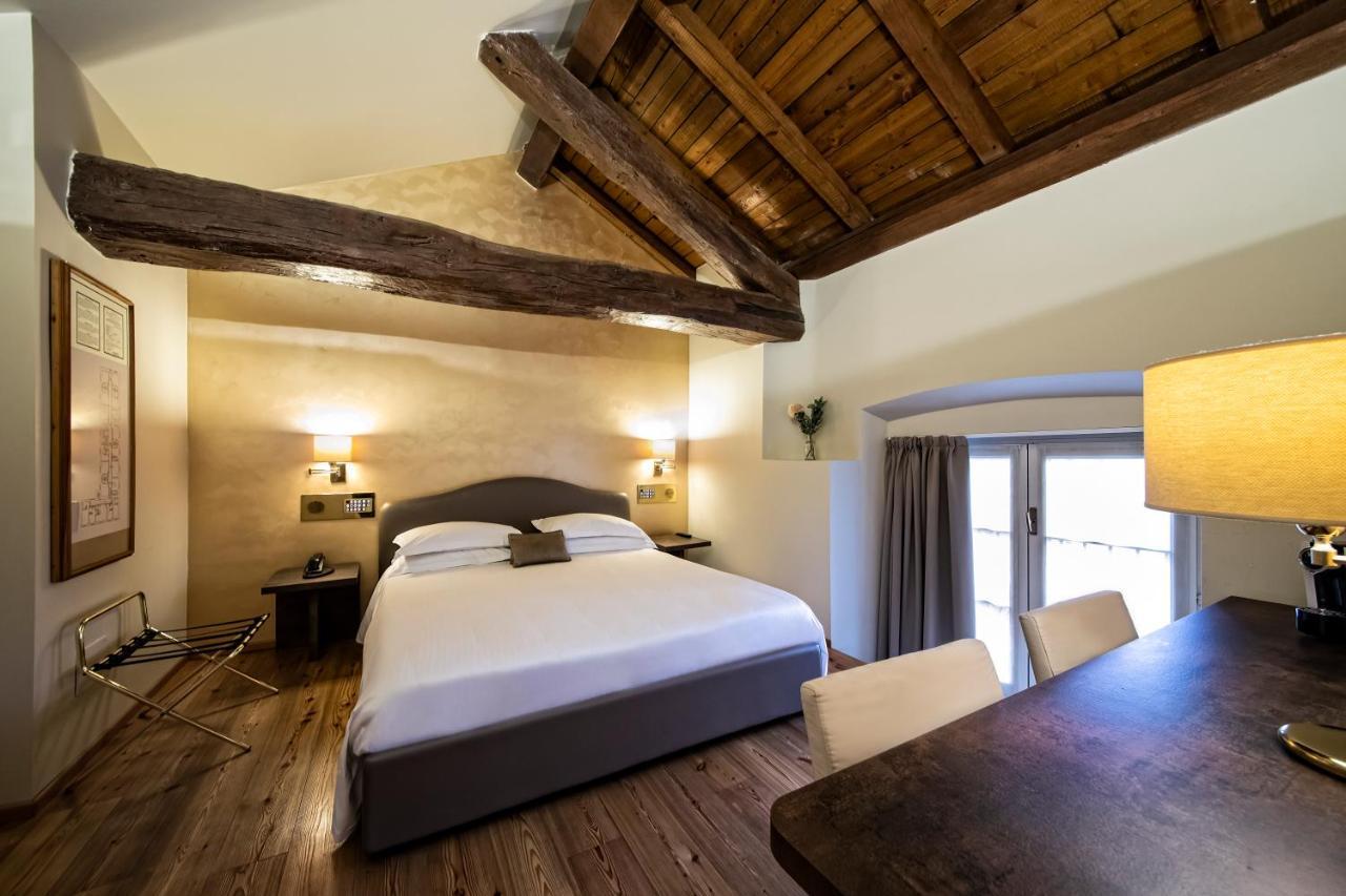 Hotel Parco Borromeo - Monza Brianza 切萨诺·马德尔诺 外观 照片