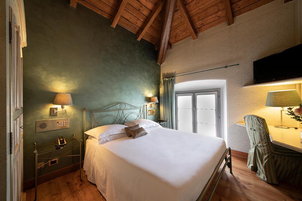 Hotel Parco Borromeo - Monza Brianza 切萨诺·马德尔诺 外观 照片