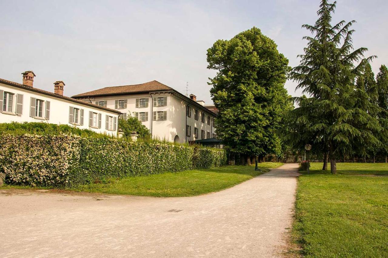 Hotel Parco Borromeo - Monza Brianza 切萨诺·马德尔诺 外观 照片