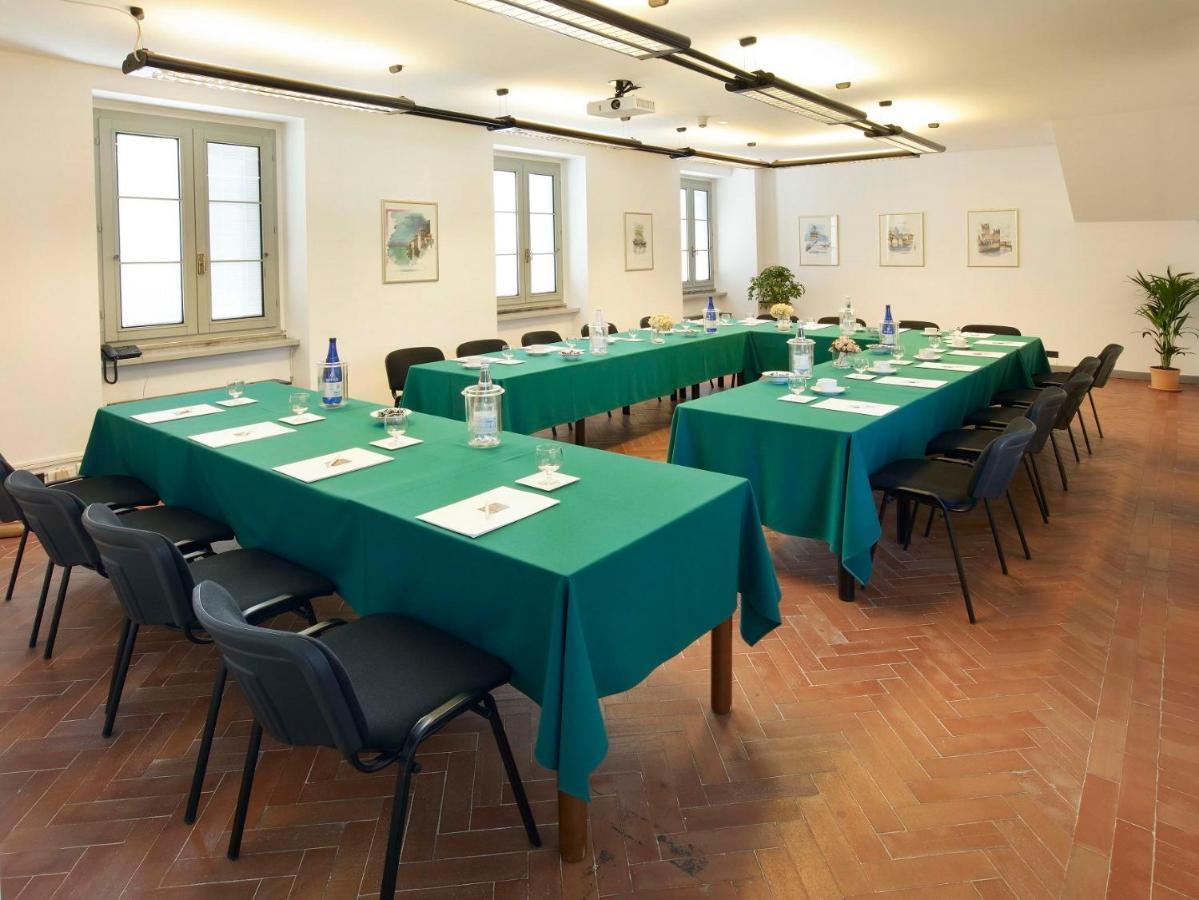 Hotel Parco Borromeo - Monza Brianza 切萨诺·马德尔诺 外观 照片