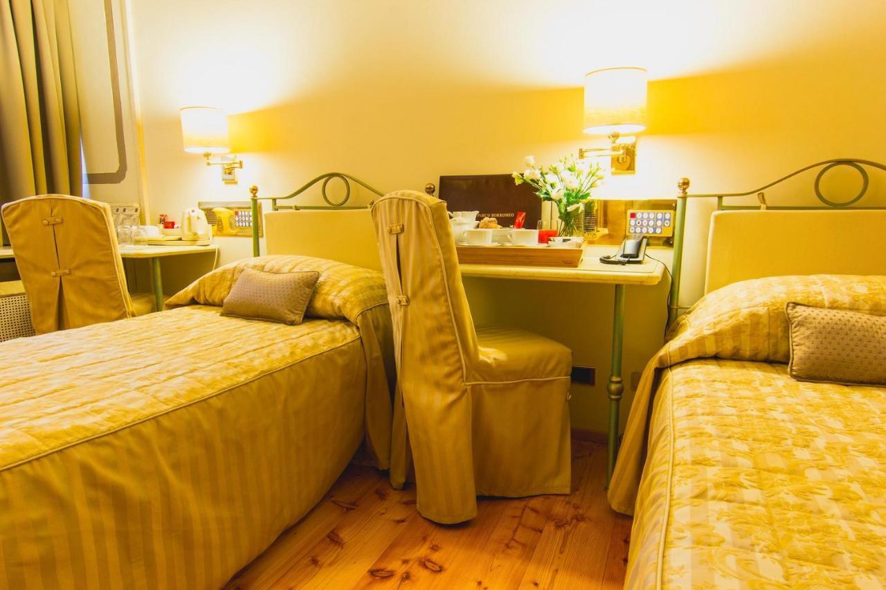 Hotel Parco Borromeo - Monza Brianza 切萨诺·马德尔诺 外观 照片
