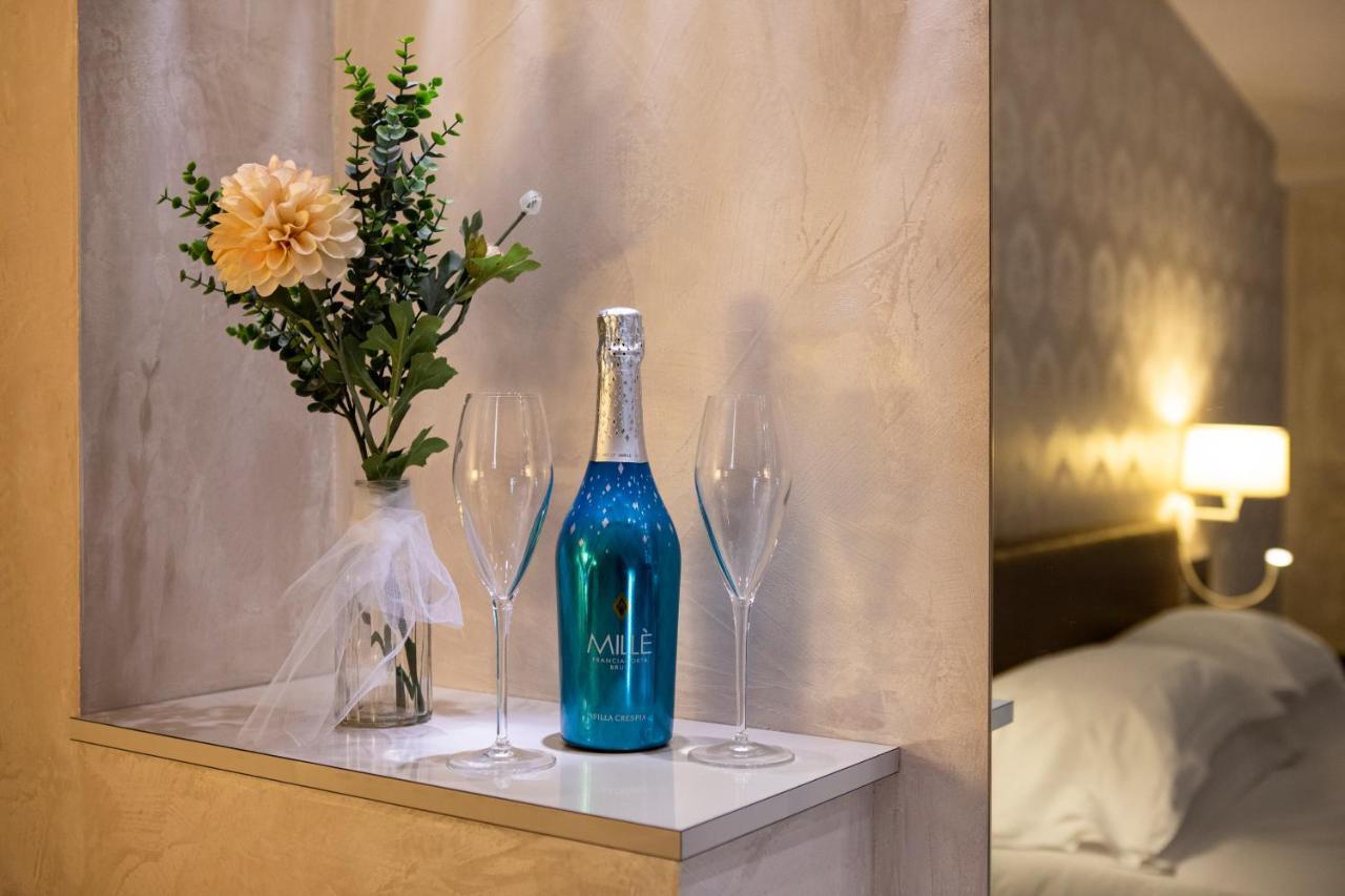 Hotel Parco Borromeo - Monza Brianza 切萨诺·马德尔诺 外观 照片
