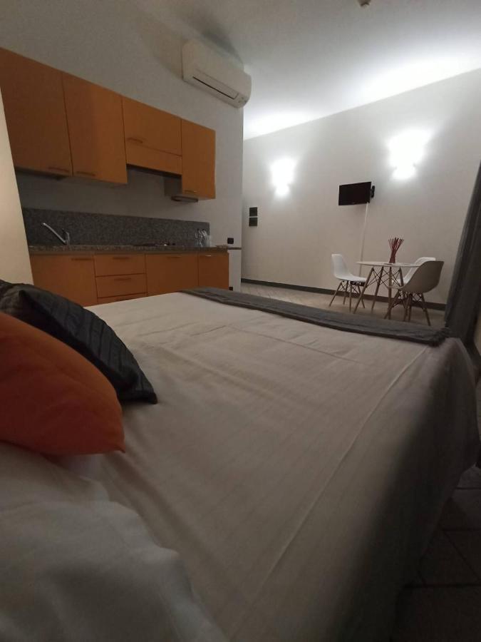 Hotel Parco Borromeo - Monza Brianza 切萨诺·马德尔诺 外观 照片